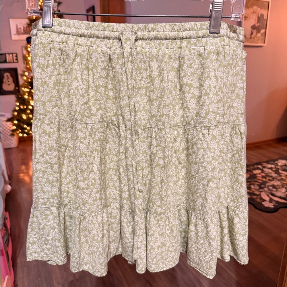 ARULA Light Green Floral A-Line Skirt